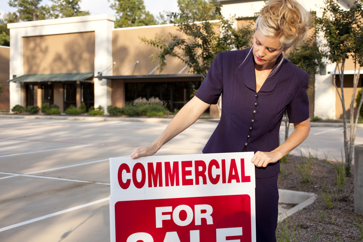 commercial for sale sign